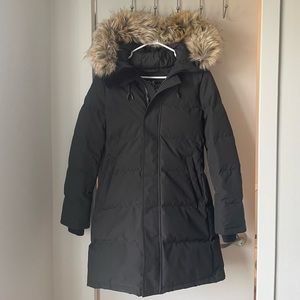 TNA- THE POWDER PARKA from Aritzia (Black, XS)
